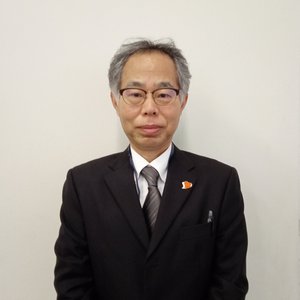 坂本館長写真-1-2.jpg