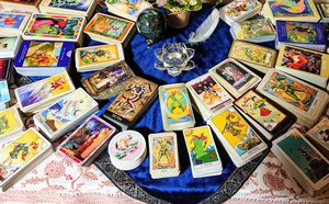 5.Tarot&Astrology Iris(イーリス).jpg